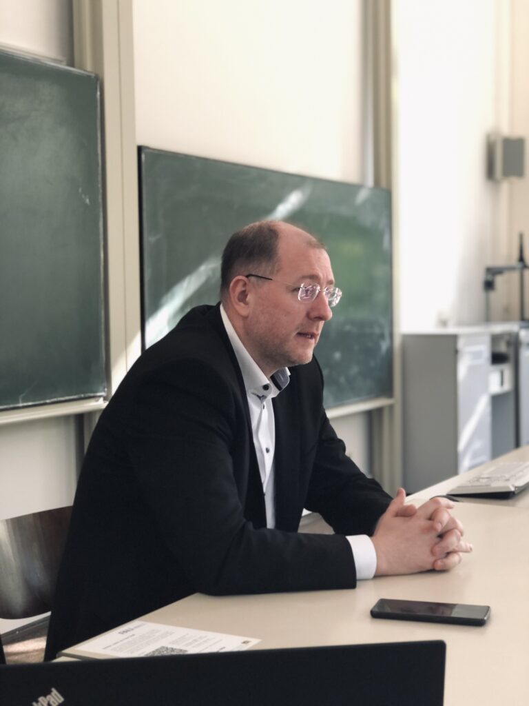 Impressionen von den Gastvorträgen (23.–25.05.2023) Prof. Kenan Music